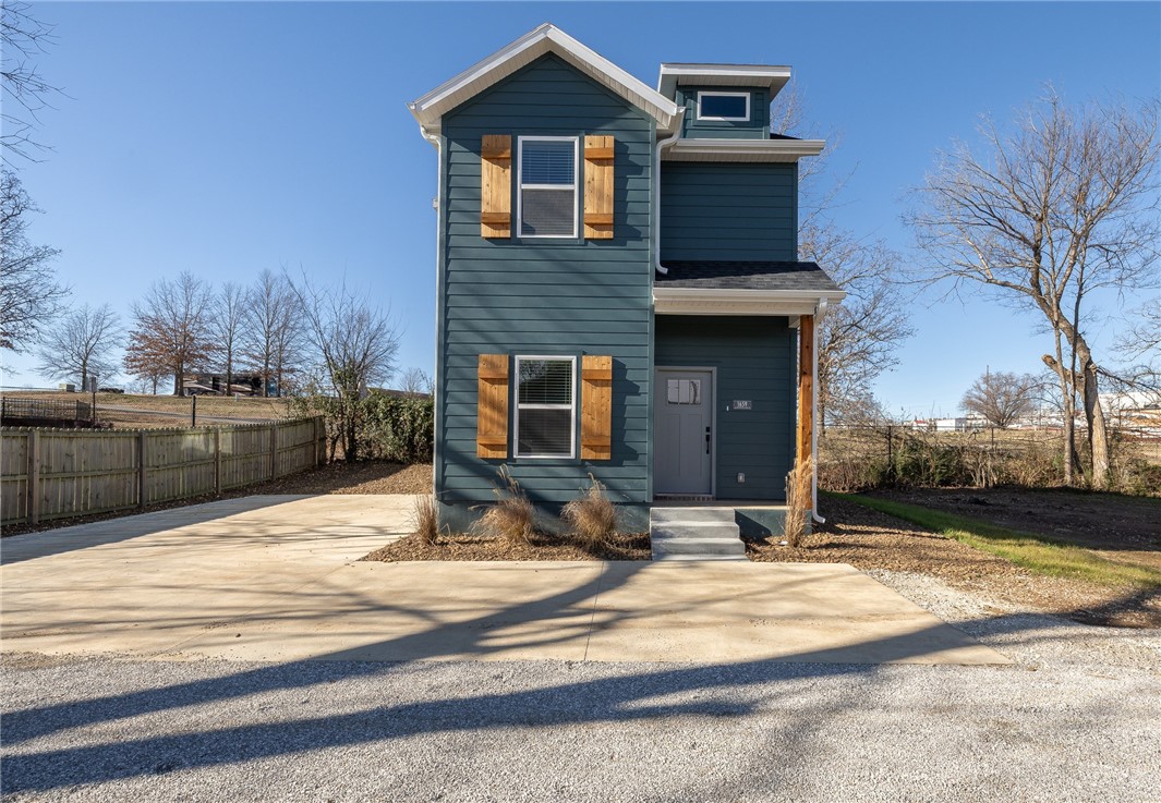 Center Add The - Residential