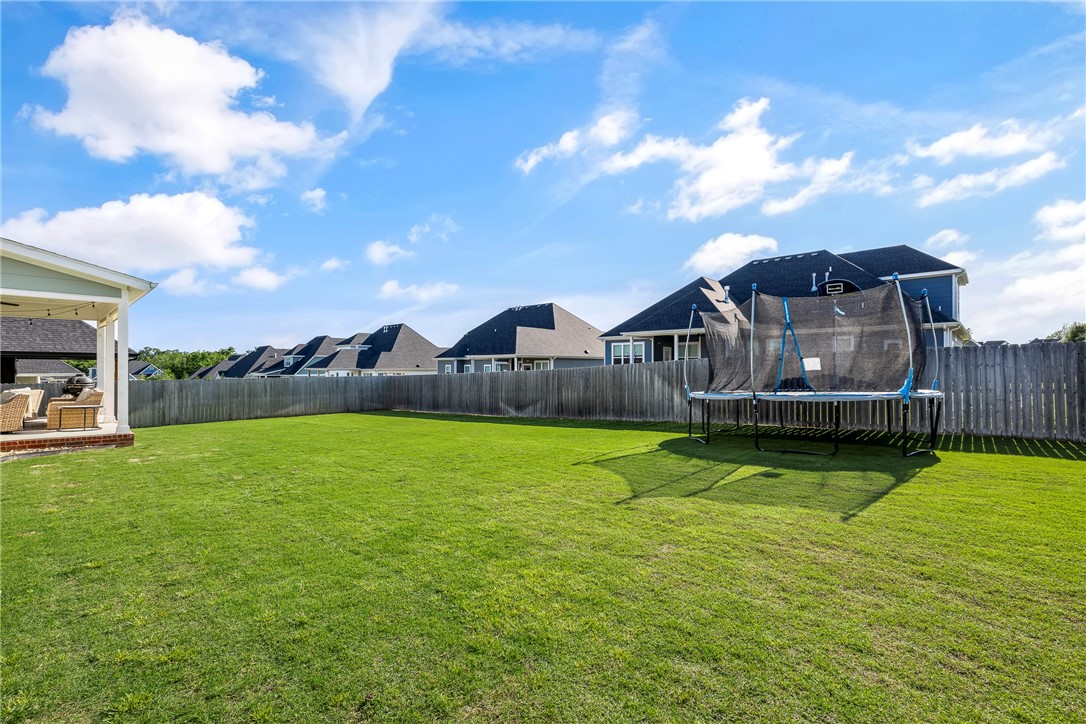 Crescent View Rogers - Residential