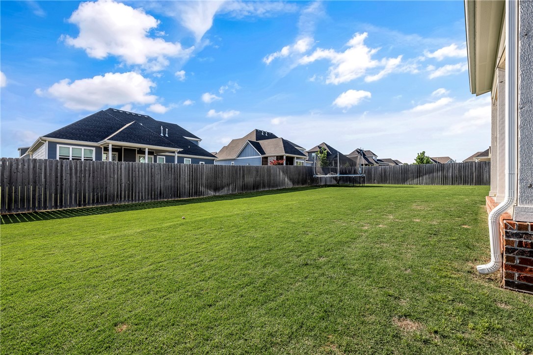 Crescent View Rogers - Residential
