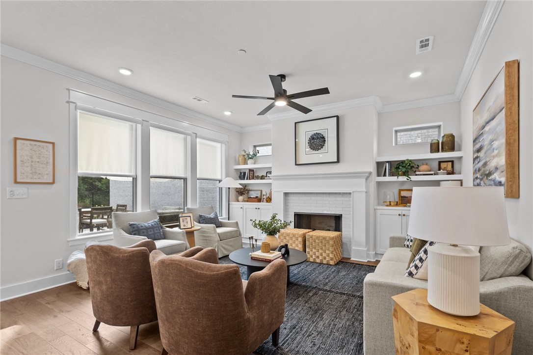 The Courtyards at Owl Creek - Residential