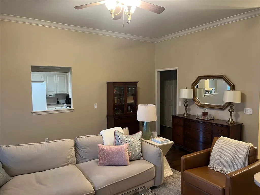 Rogers, Arkansas 72758, United States, 3 Bedrooms Bedrooms, ,2 BathroomsBathrooms,Residential,Pending,21950