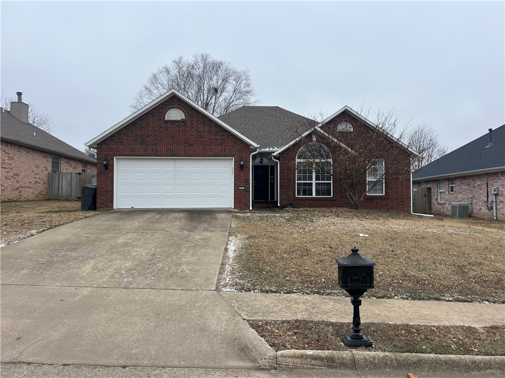 Great house in a great location! 3 bedroom, 2 full bath home in Champions Estates available for rent. Nestled in a great location, this property is close to all the shopping, dining and attractions that NWA has to offer. Plus it's zoned within the top-rated Bentonville School district. Enjoy a generous living area open to the dining and kitchen area. Primary suite features walk in closets, double sinks, a large jetted tub, walk in shower, and private toilet closet. Two additional bedrooms are on the other side of the home creating a family and guest- friendly split floor plan. Great laundry room, two car garage and a private fenced back yard complete this wonderful home. Don't miss out on this fantastic rental opportunity in Champions Estates.