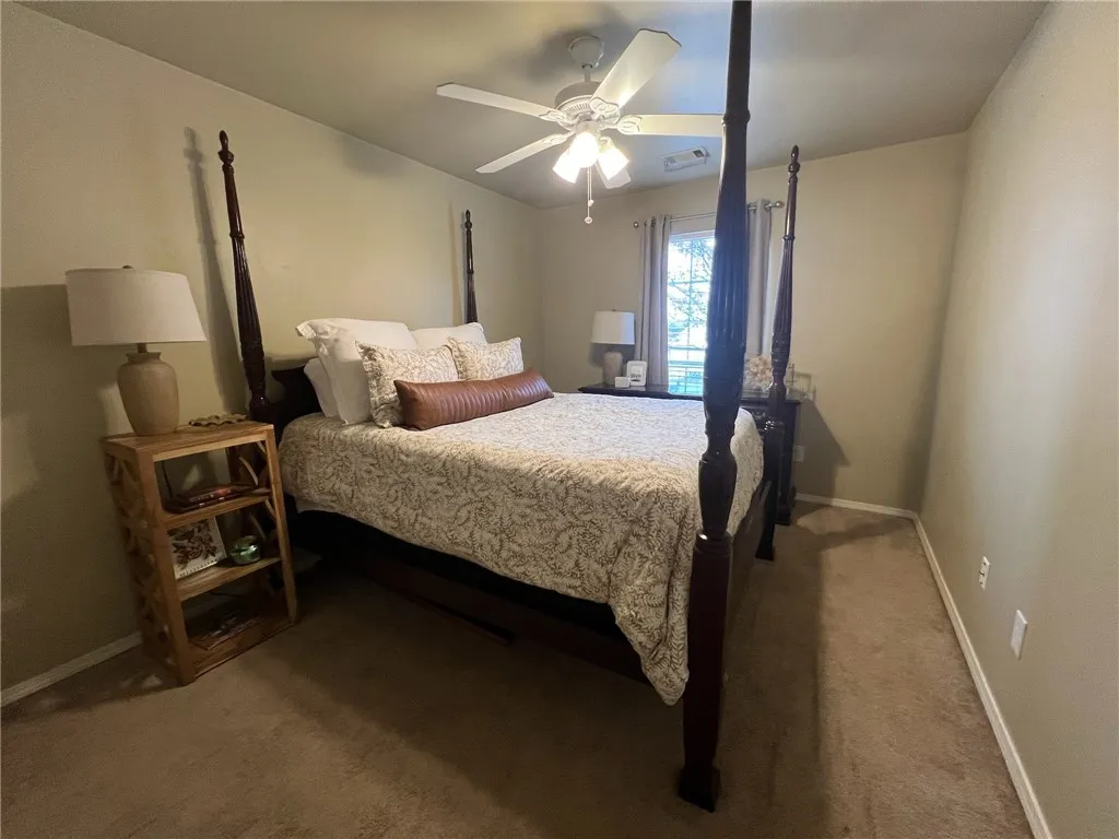 Rogers, Arkansas 72758, United States, 3 Bedrooms Bedrooms, ,2 BathroomsBathrooms,Residential,Pending,21950