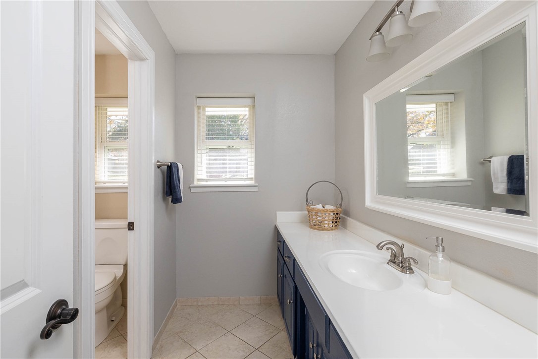 EAST OAKS PHASE II - Residential