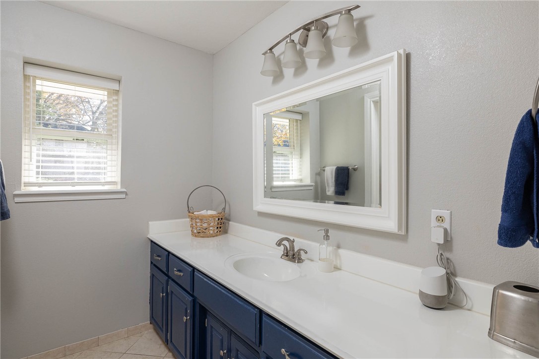 EAST OAKS PHASE II - Residential