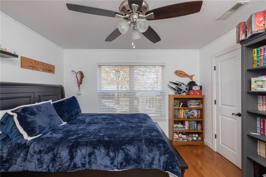 EAST OAKS PHASE II - Residential