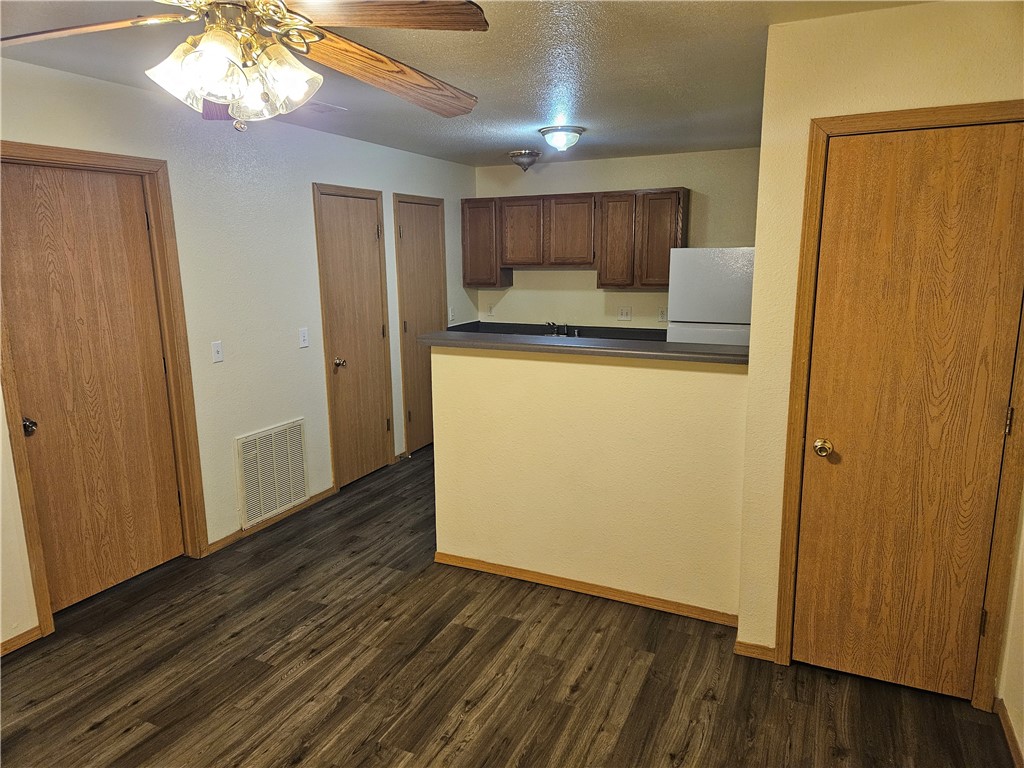 WOMACKS ADD-CENTERTON - Residential Lease