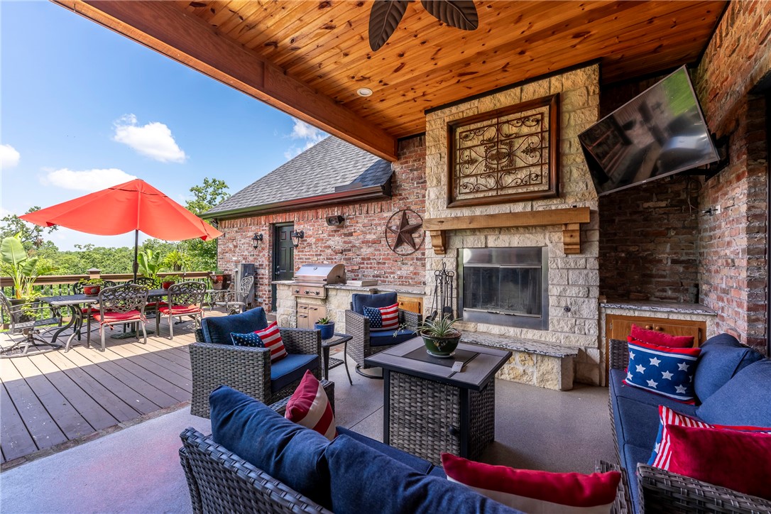 Copper Ridge Sub Little Flock - Residential