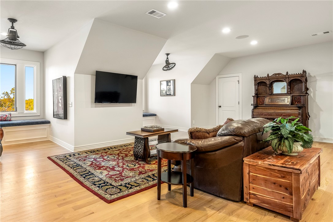 Copper Ridge Sub Little Flock - Residential