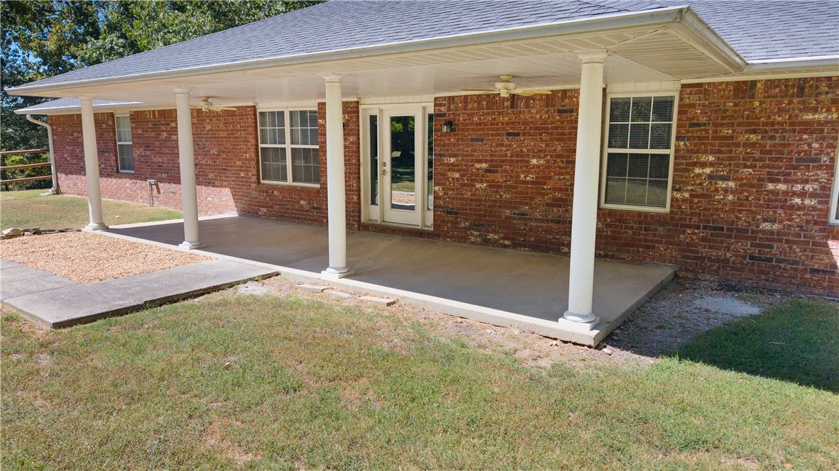 25940 Farm Road 1070 - Photo 4