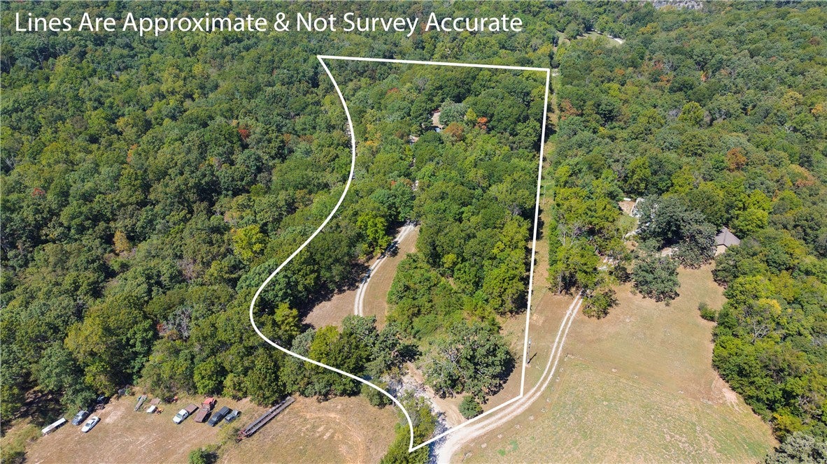 25940 Farm Road 1070 - Photo 3