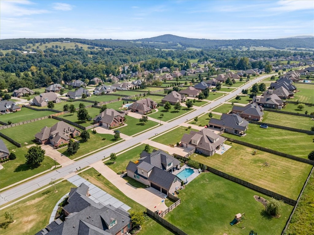 Waterford Estates At Hissom Ranch - Residential