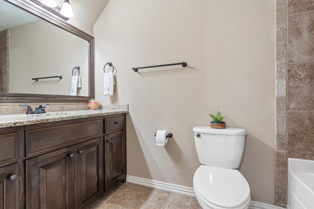 Waterford Estates At Hissom Ranch - Residential
