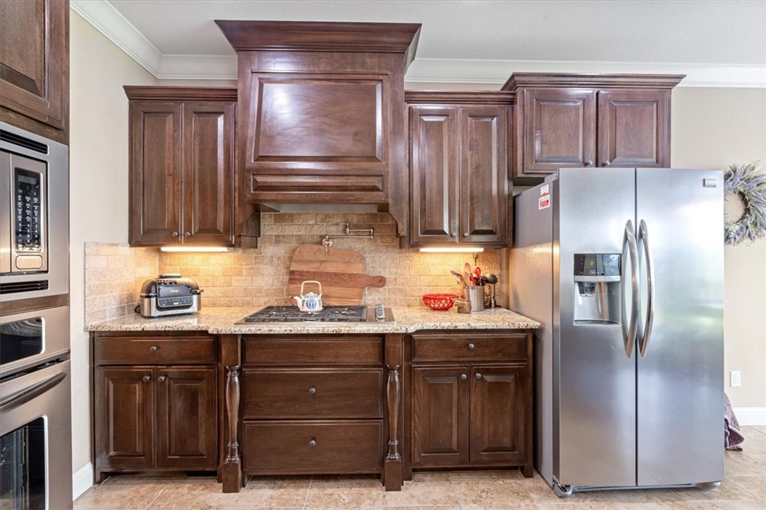 Waterford Estates At Hissom Ranch - Residential