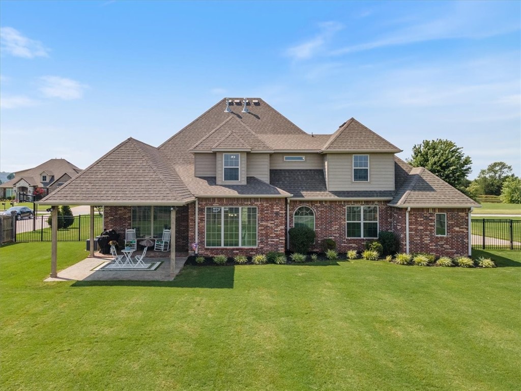 Waterford Estates At Hissom Ranch - Residential