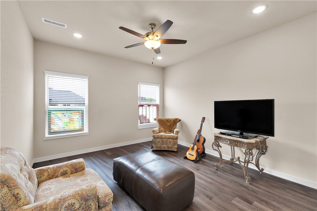 Farmington Heights Ph 2 - Residential