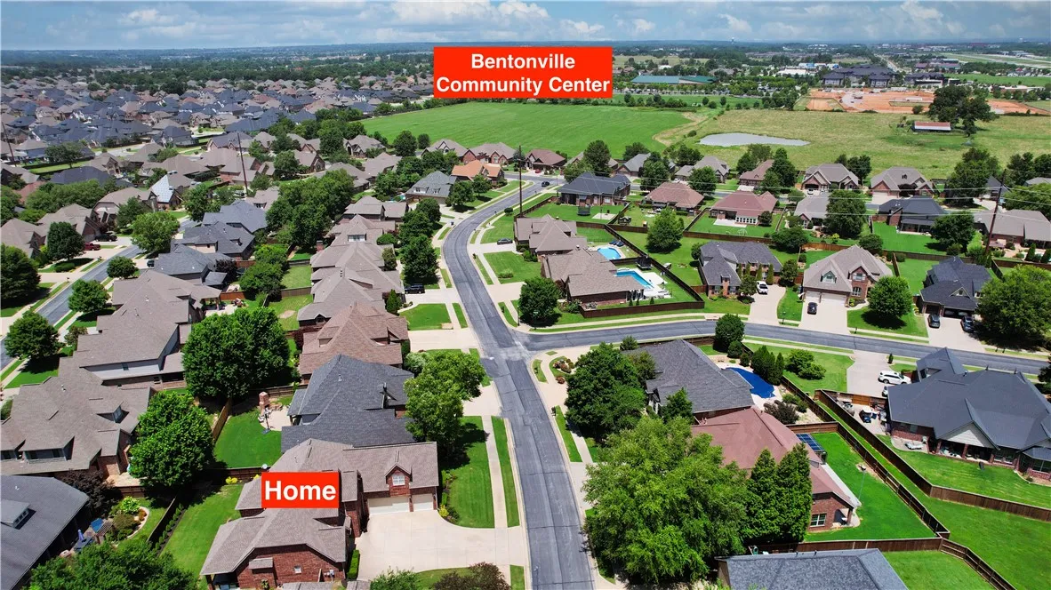 Bentonville, Arkansas 72713, United States, 4 Bedrooms Bedrooms, ,4 BathroomsBathrooms,Residential,Active,167930