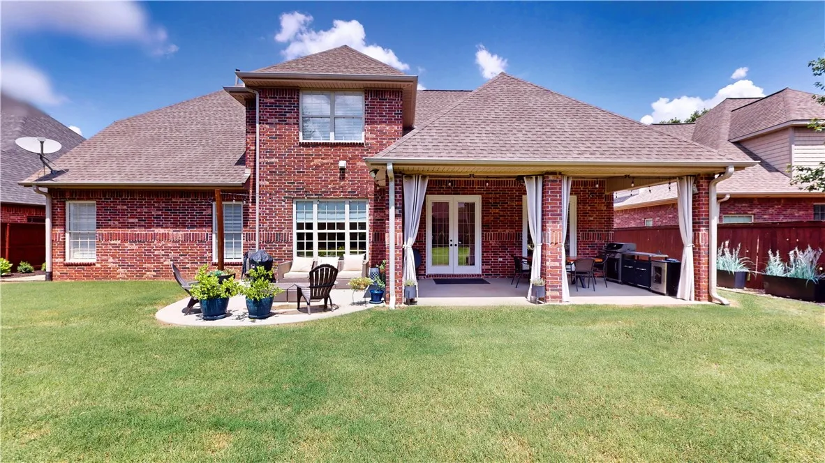 Bentonville, Arkansas 72713, United States, 4 Bedrooms Bedrooms, ,4 BathroomsBathrooms,Residential,Active,167930