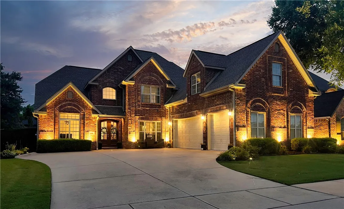 Bentonville, Arkansas 72713, United States, 4 Bedrooms Bedrooms, ,4 BathroomsBathrooms,Residential,Active,167930