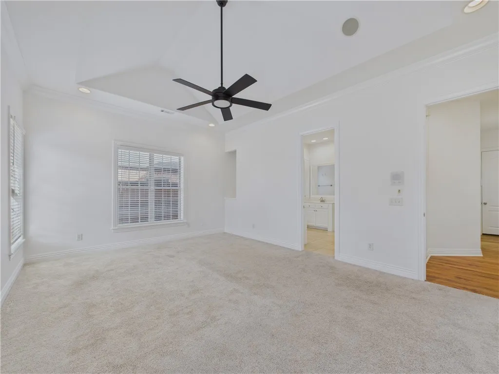 Bentonville, Arkansas 72713, United States, 4 Bedrooms Bedrooms, ,4 BathroomsBathrooms,Residential,Active,167930