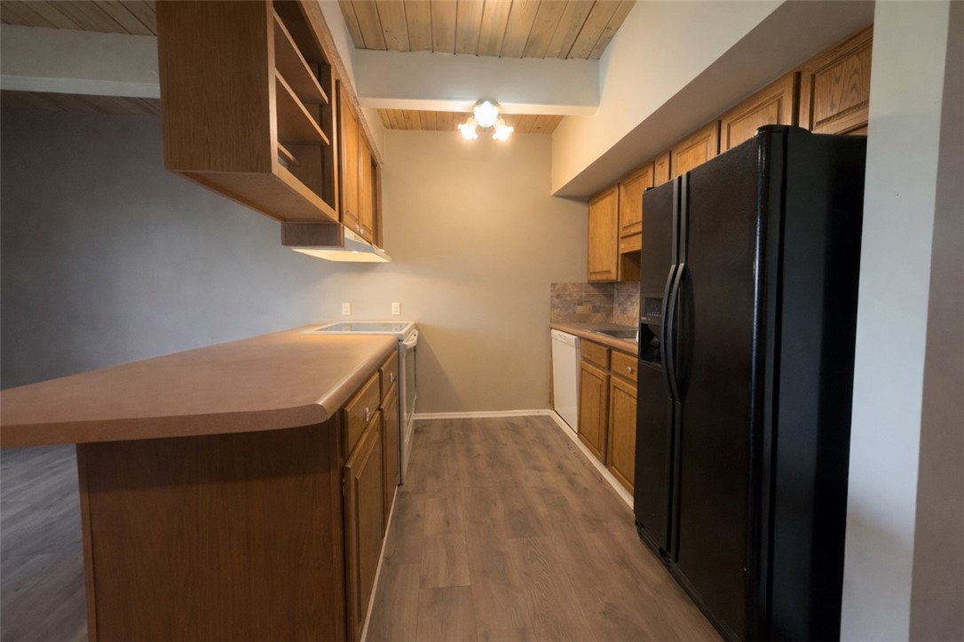 Dawn Hill Cynth Town - Residential