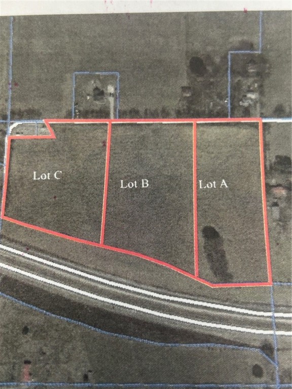 Looking to build your dream home? Look no further! This gorgeous 14 acre track has it all! Water available, natural gas close! Close to everything that Northwest Arkansas has to offer but far enough way and down a dead end road to help keep your privacy. Multiple building sites on this 14 acres! This is a corner track with usable road frontage on two sides! This track lays beautifully. This track has room for your dream home and shop or barn. Room for animals! Make your dreams come true on this beautiful track today!