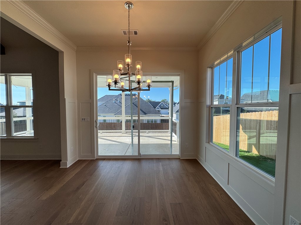 Crescent View - Residential