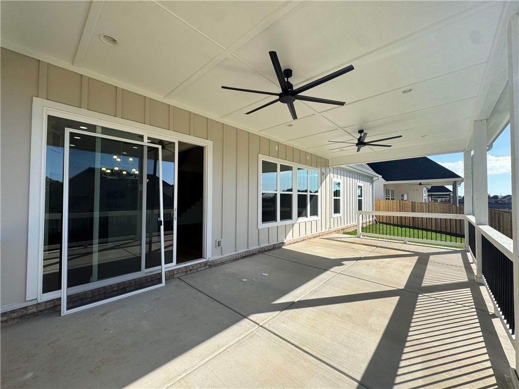 Crescent View - Residential