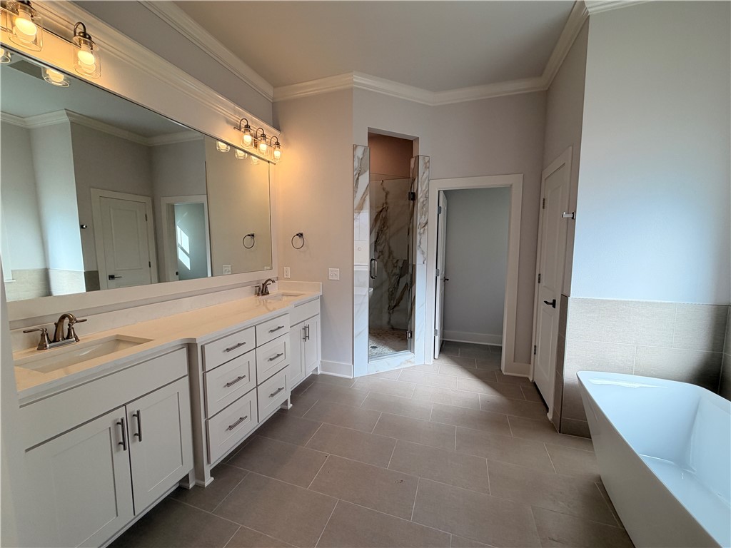 Crescent View - Residential