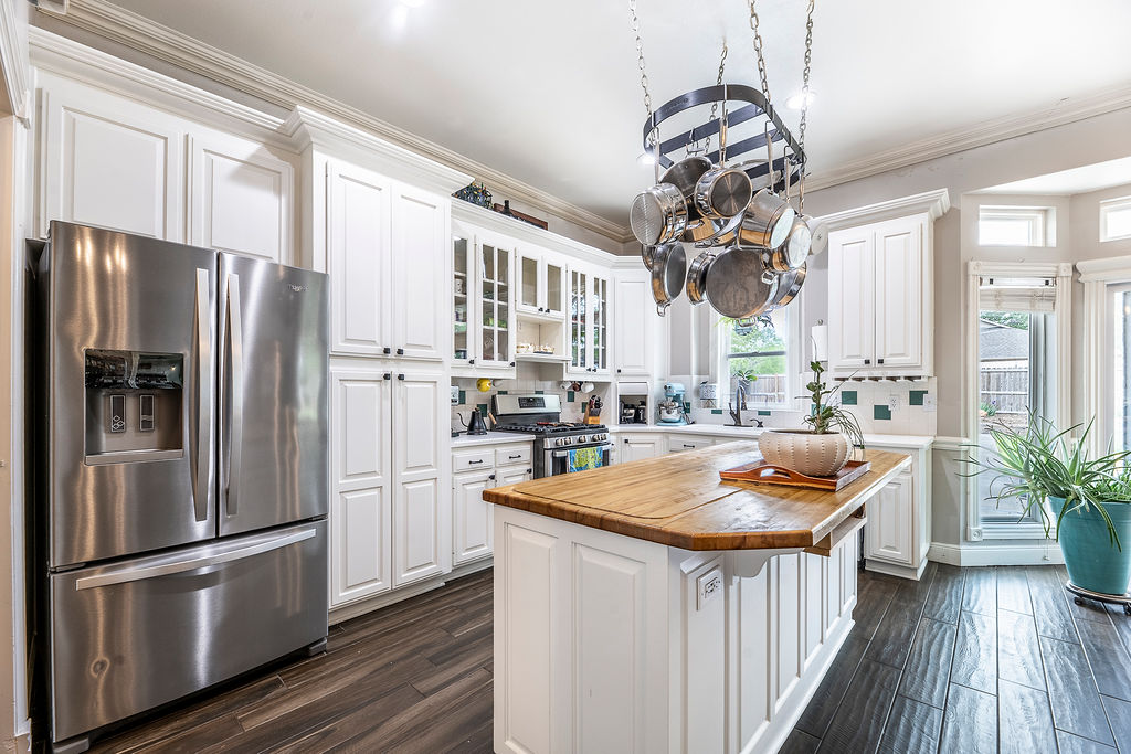 Whispering Timber - Residential