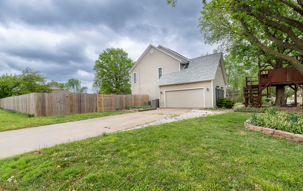 Whispering Timber - Residential