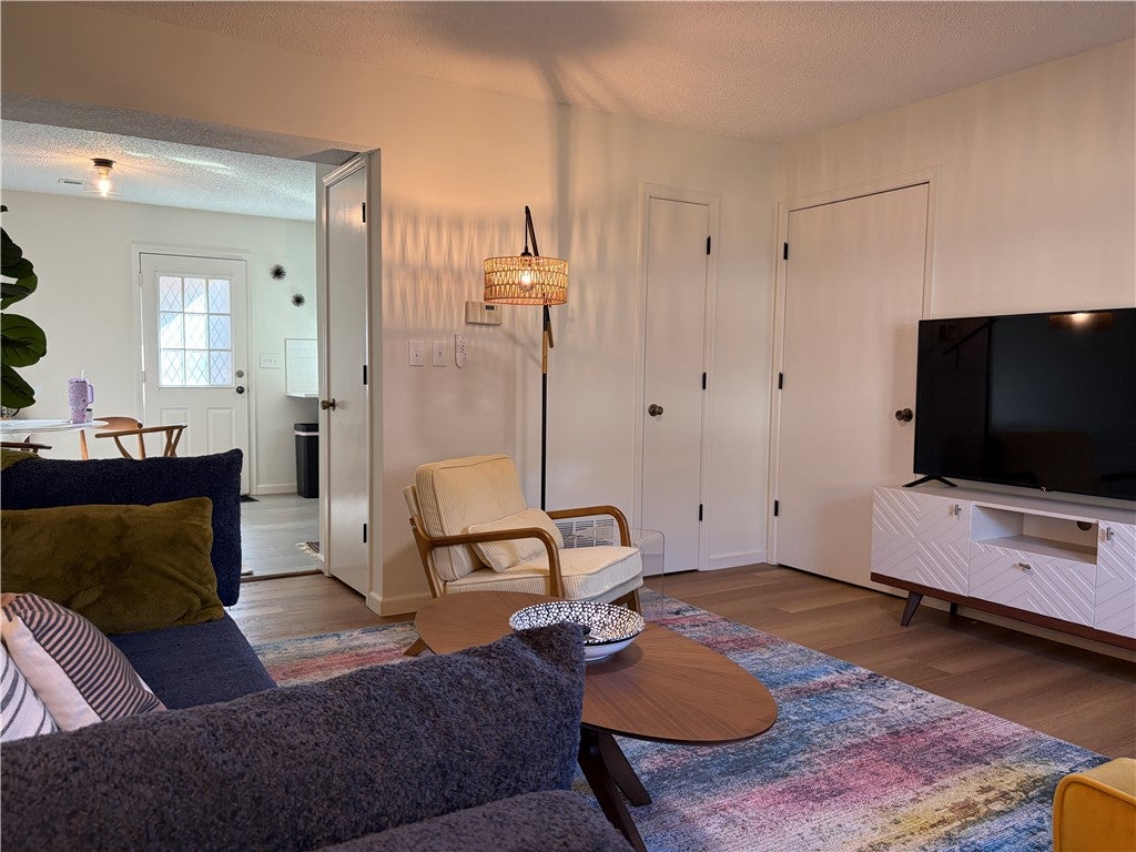 Northwest Arkansas Real Estate | Uptown Real Estate 2630 E Kantz Drive