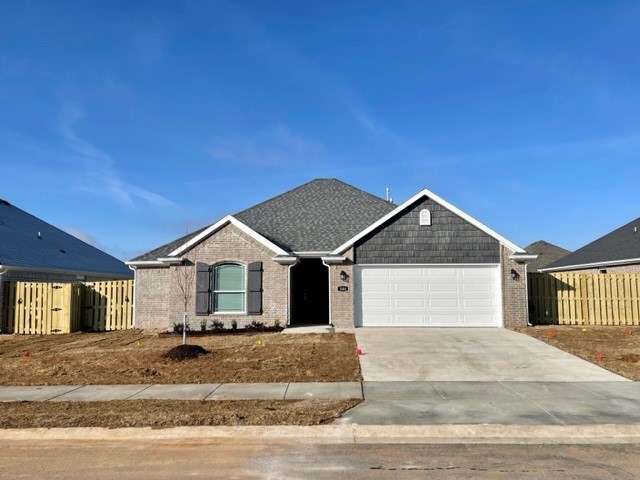 Beautiful 3 bedroom, 2 bathroom home in Centerton. This property includes, gas log fireplace, granite countertops and much more! Great location and close to everything Bentonville and Centerton have to offer.