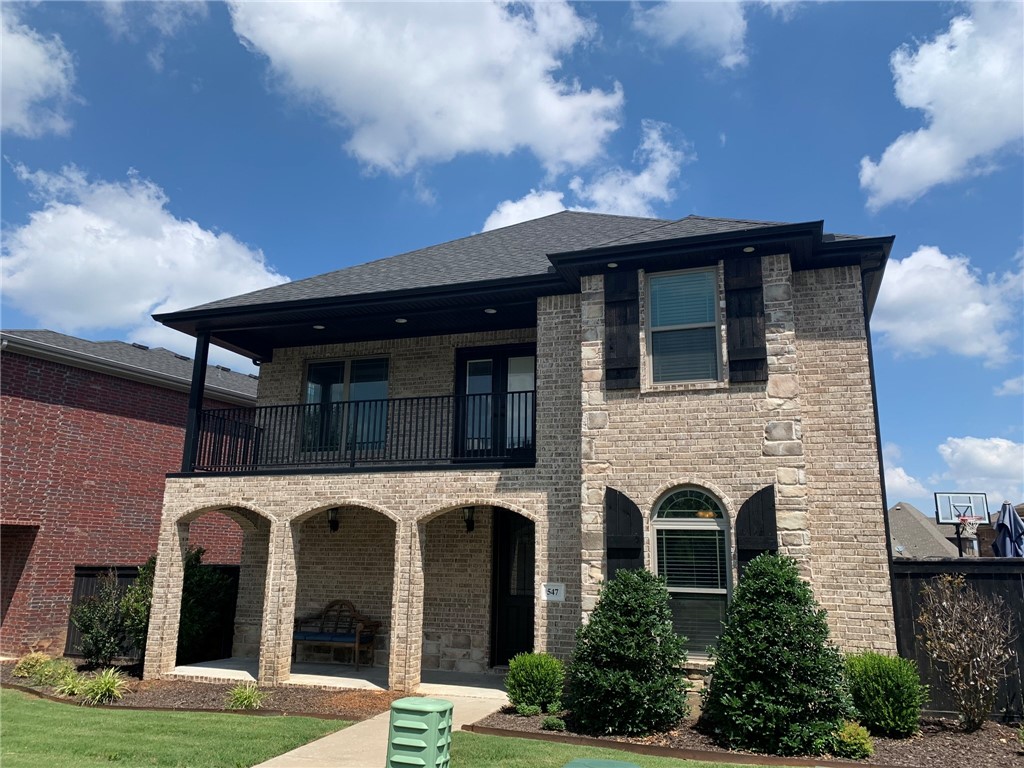 Town Homes At Forest Hills - Residential Lease