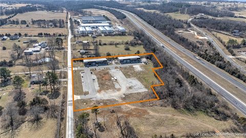 Photo of 10041 N Campbell Road, Fayetteville, AR 72701 (MLS # 1337062)