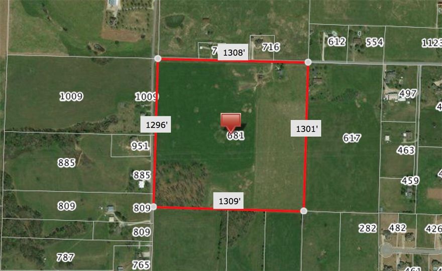 40 Acres prime development land in Tontitown, west Springdale. Flat, true 40. All utilities at street.
