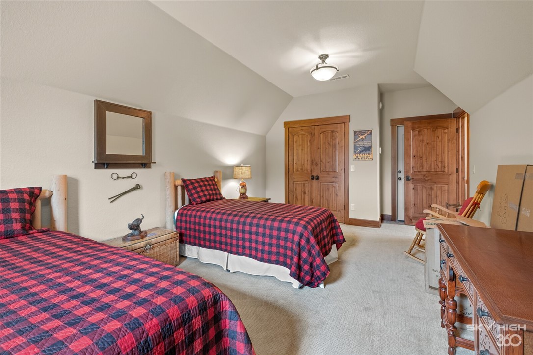 Lake Shore Farms at Nelson Hollow - Residential