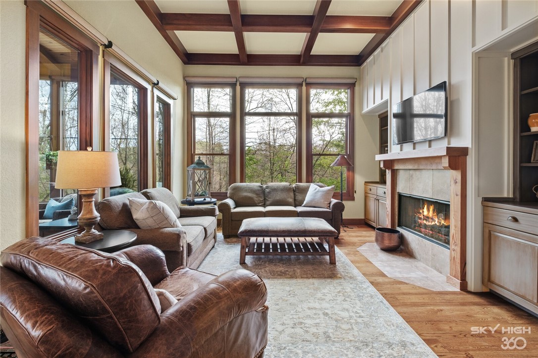 Lake Shore Farms at Nelson Hollow - Residential