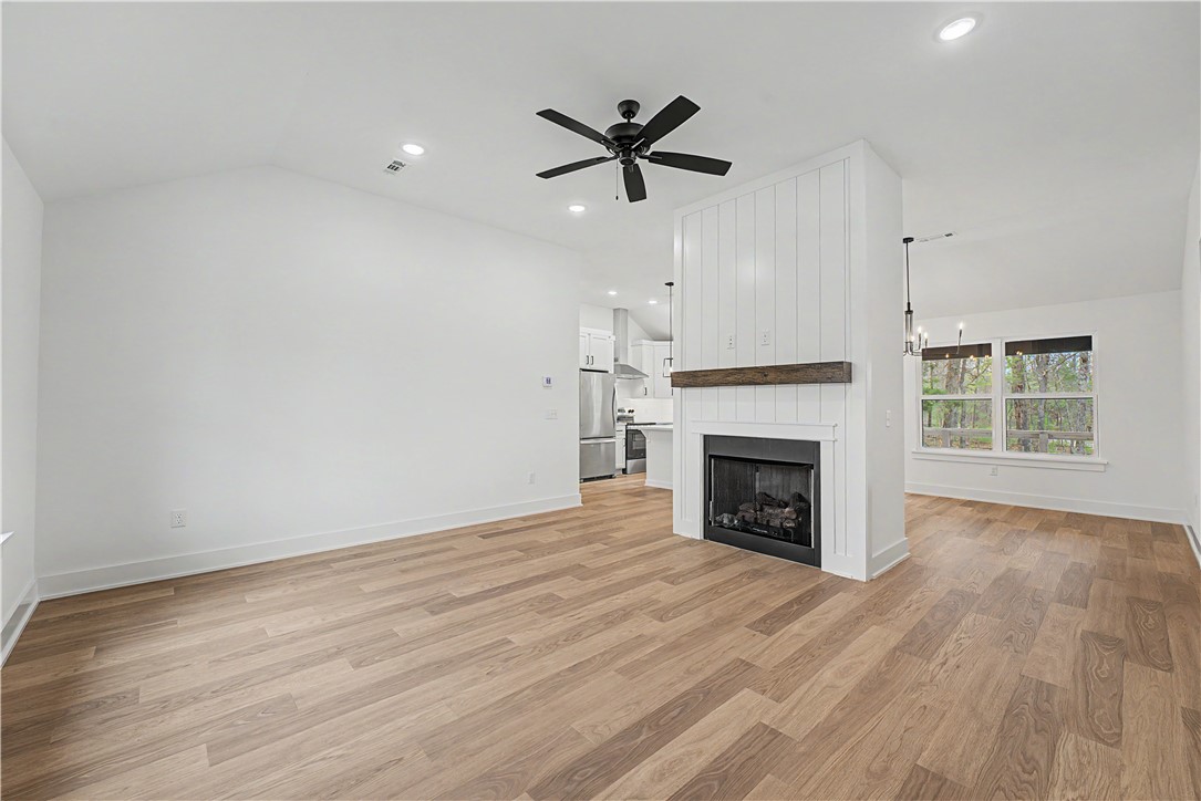 Islay Sub Bvv - Residential