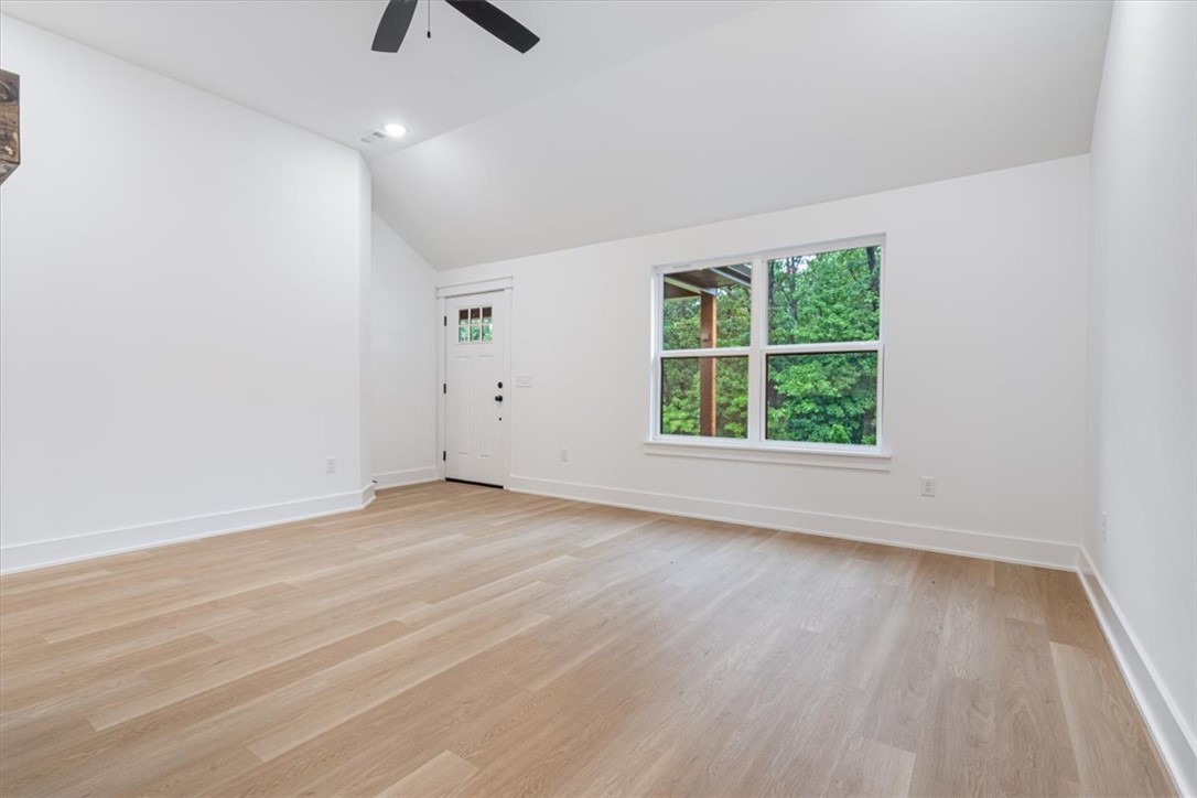 Islay Sub Bvv - Residential