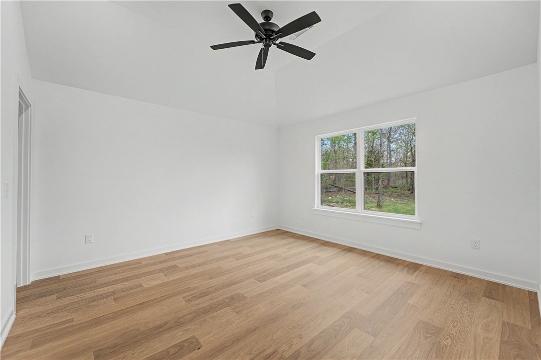 Islay Sub Bvv - Residential