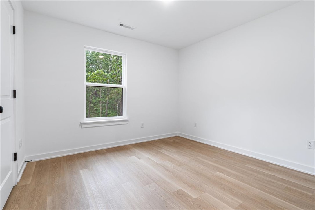 Islay Sub Bvv - Residential