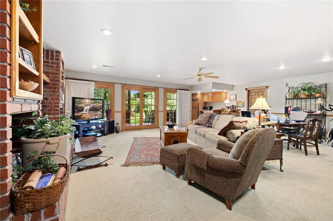 Hanover Sub Ph I Rev Repl Bentonville - Residential