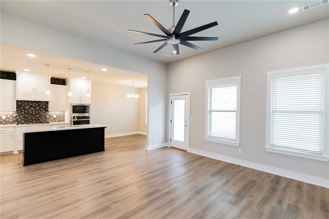 Walnut Grove Sub Ph Iii Bentonville - Residential