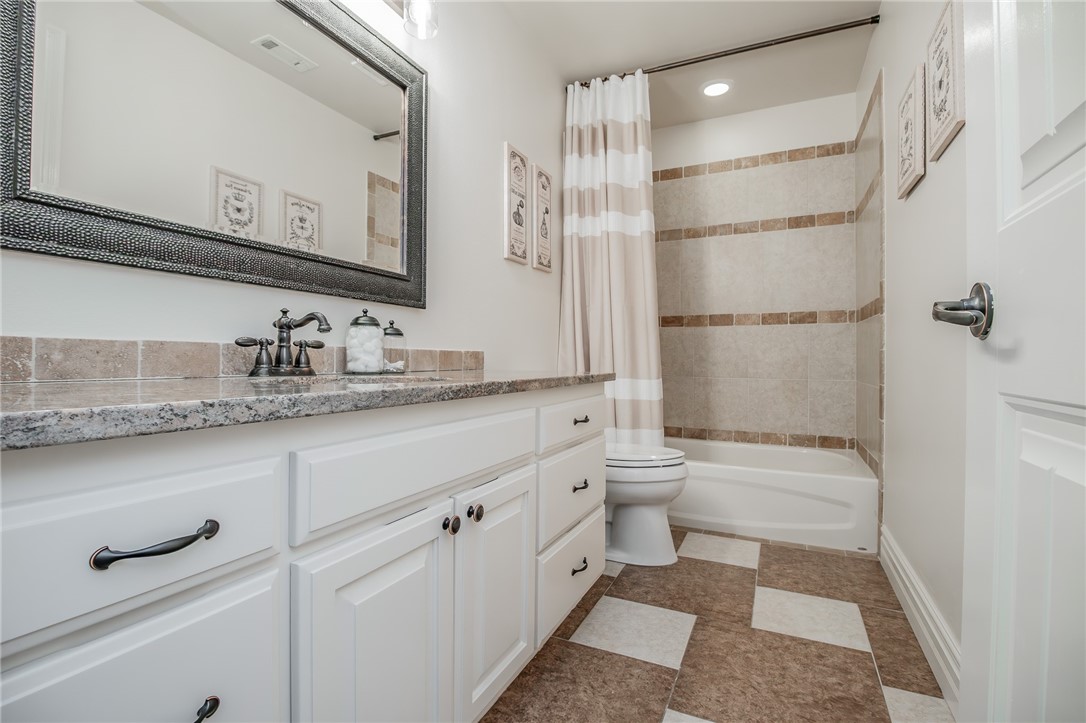 Windsor Manor - Residential