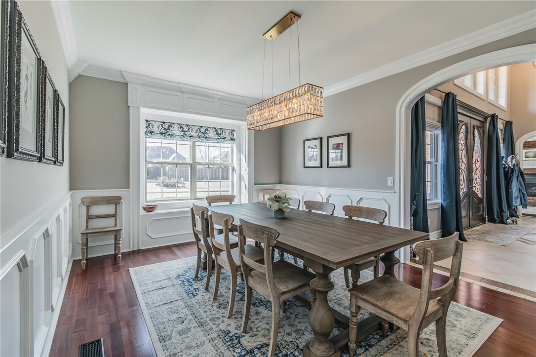 Windsor Manor - Residential