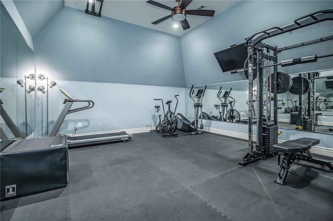 Windsor Manor - Residential