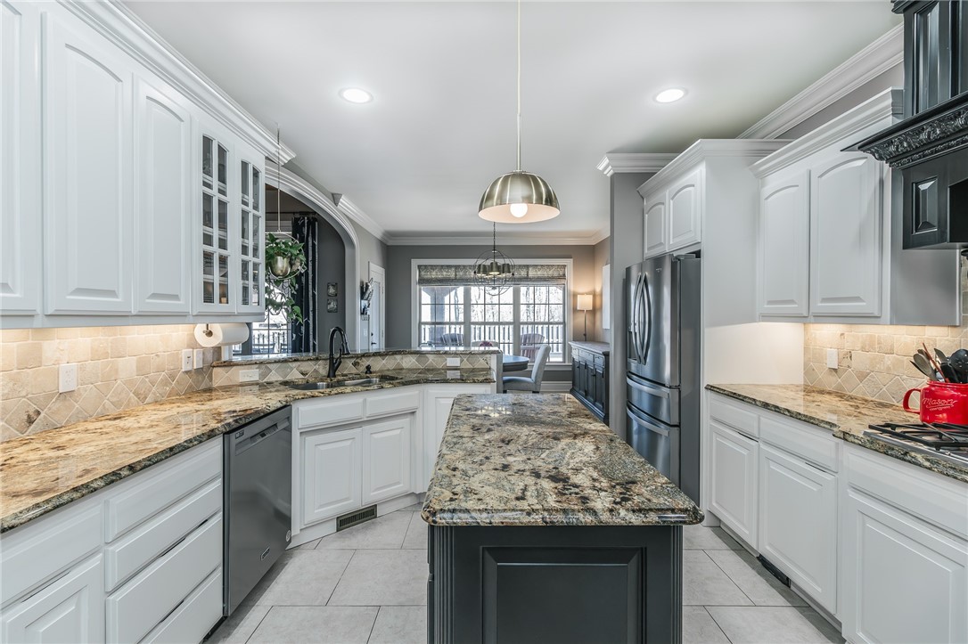 Windsor Manor - Residential