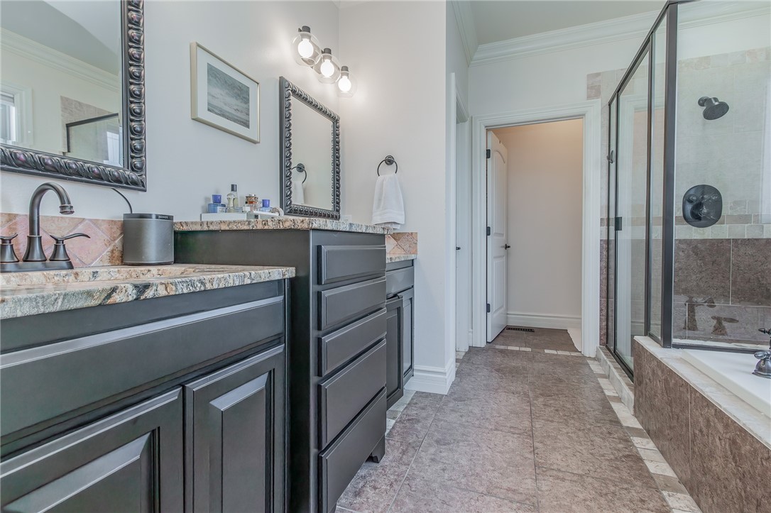 Windsor Manor - Residential