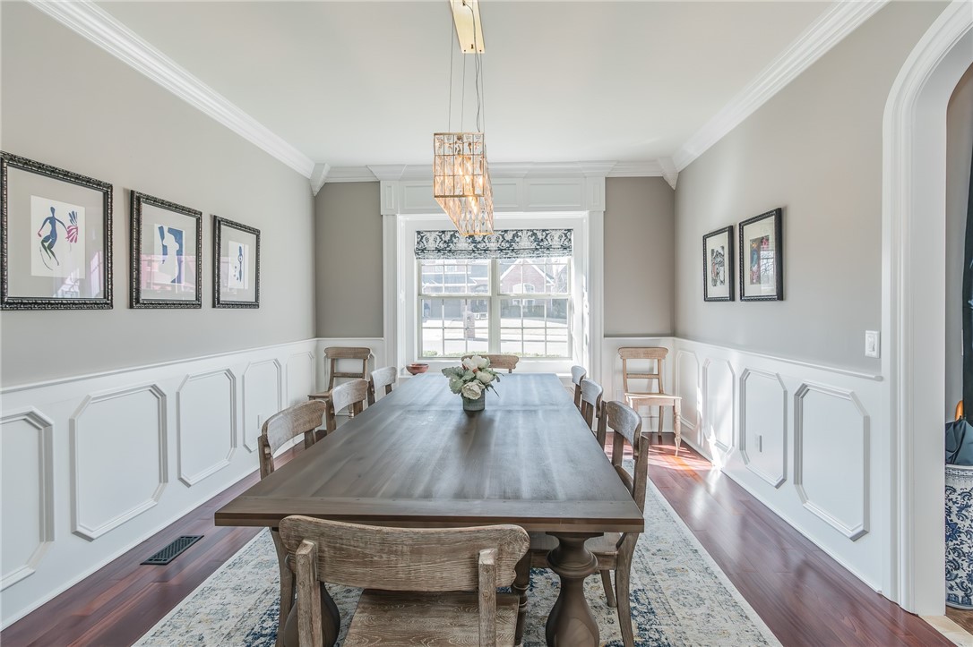 Windsor Manor - Residential